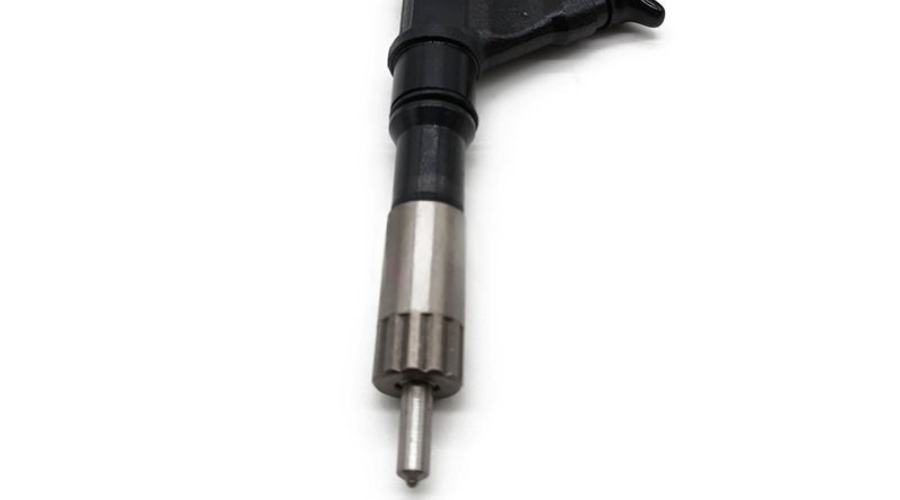 Common Rail Fuel Injector 095000-8011