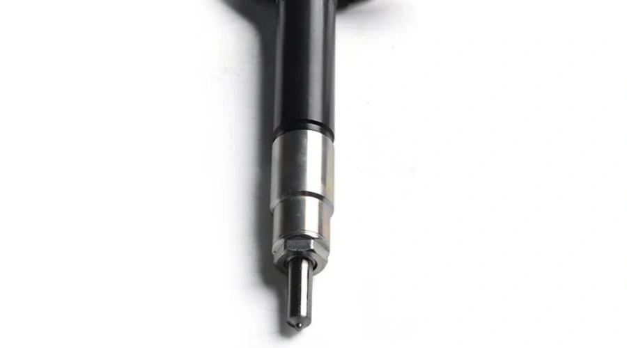 DENSO Common Rail Fuel Injector 095000-7162