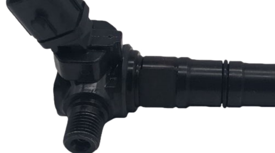 DENSO Common Rail Fuel Injector 23670-0E090