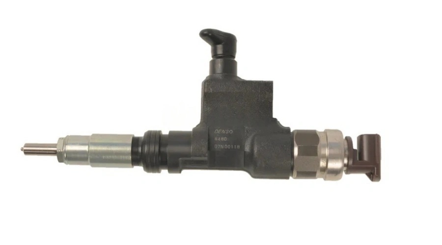 DENSO Common Rail Fuel Injector 095000-8480