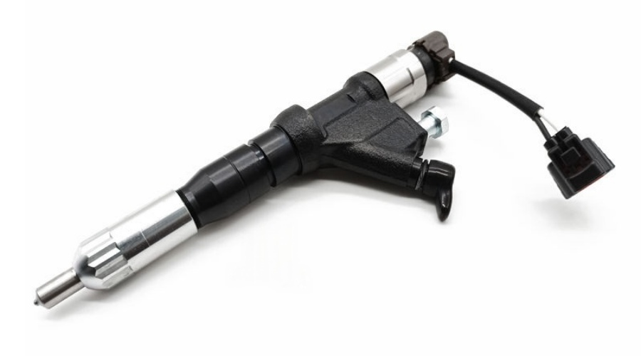 Common Rail Fuel Injector 095000-5226 for Hino 258LP & Lancia 500L