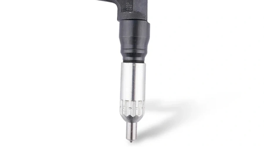 DENSO Common Rail Fuel Injector 095000-6353