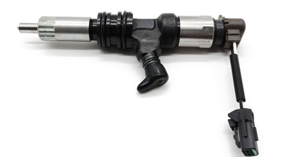 DENSO Common Rail Fuel Injector 095000-5450