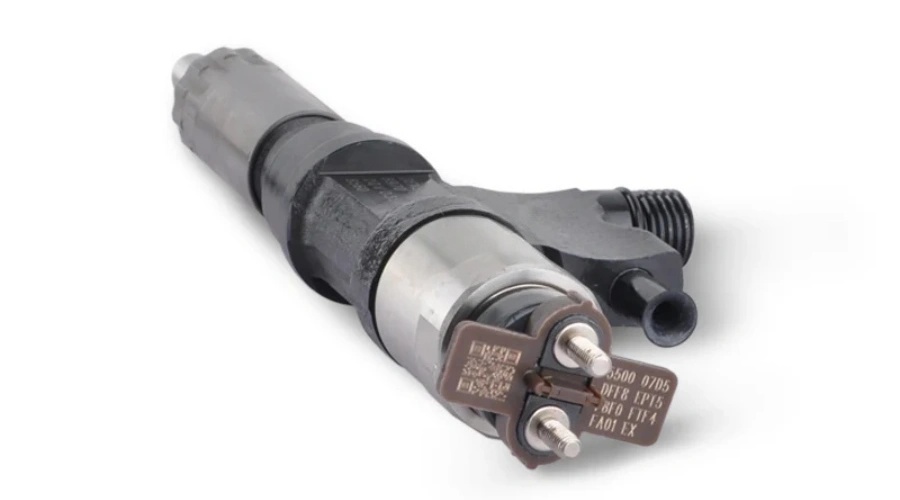 DENSO Common Rail Fuel Injector 8-98151856-0 095000-8970