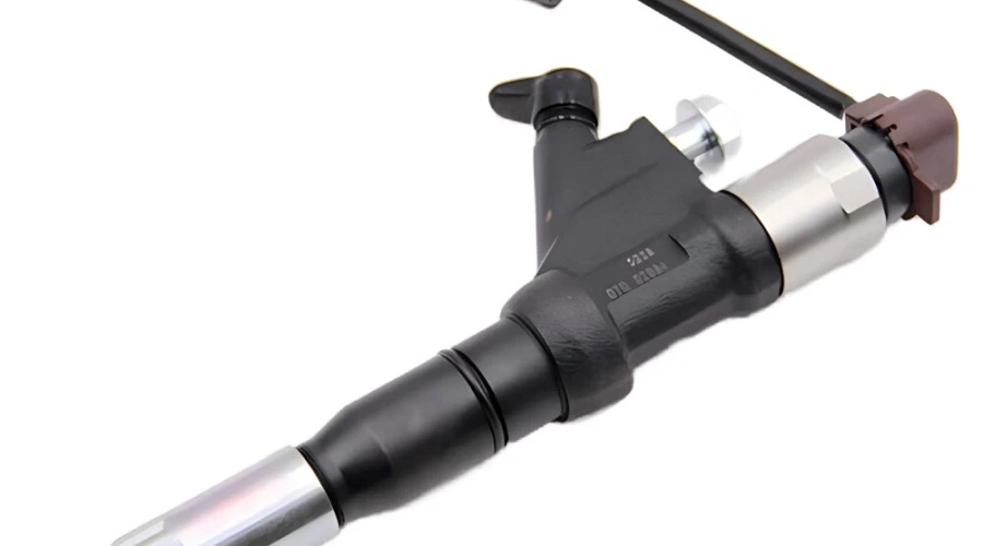 DENSO Common Rail Diesel Fuel Injector 295050-2570