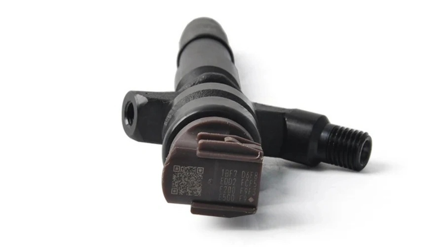 DENSO Common Rail Fuel Injector 295900-0240 295900-0190