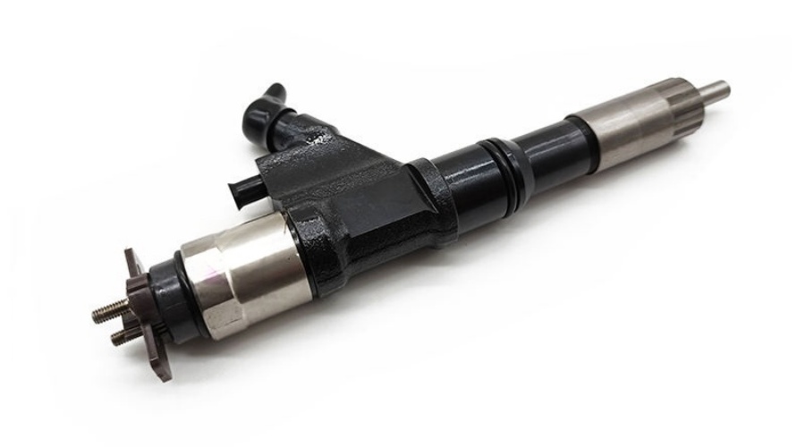 Common Rail Fuel Injector 095000-8011