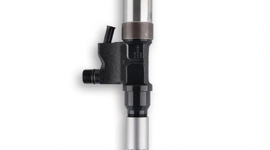 DENSO Common Rail Fuel Injector 095000-0146