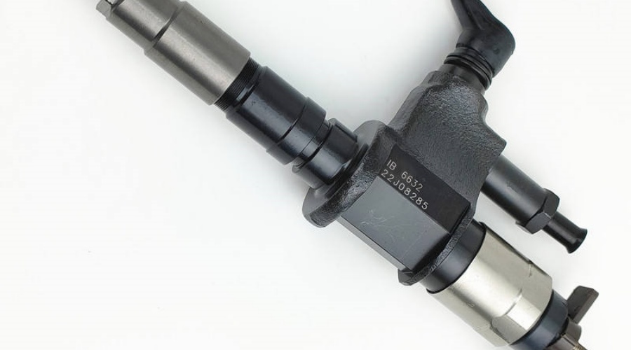 DENSO Common Rail Fuel Injector 095000-6632