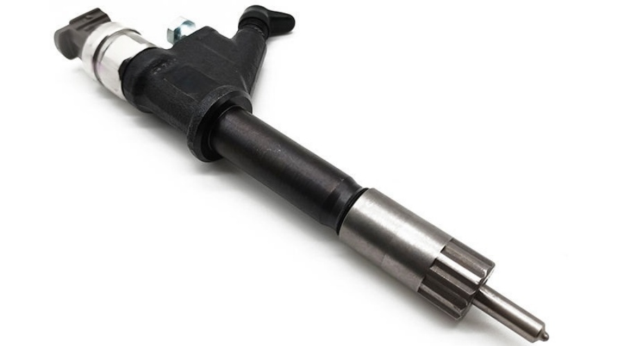 Common Rail Fuel Injector 095000-8100