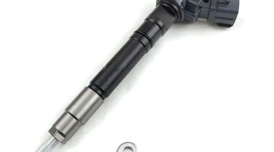 DENSO Common Rail Fuel Injector 23670-0E070