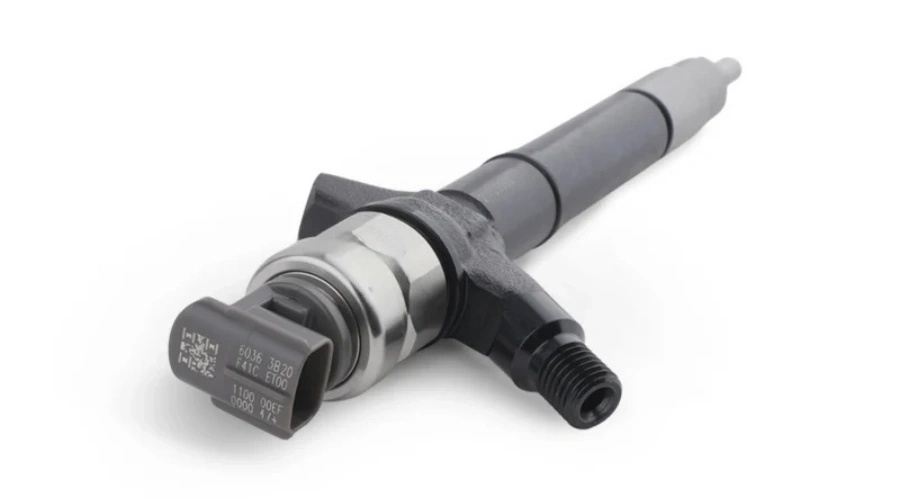 DENSO Common Rail Fuel Injector 23670-0R020