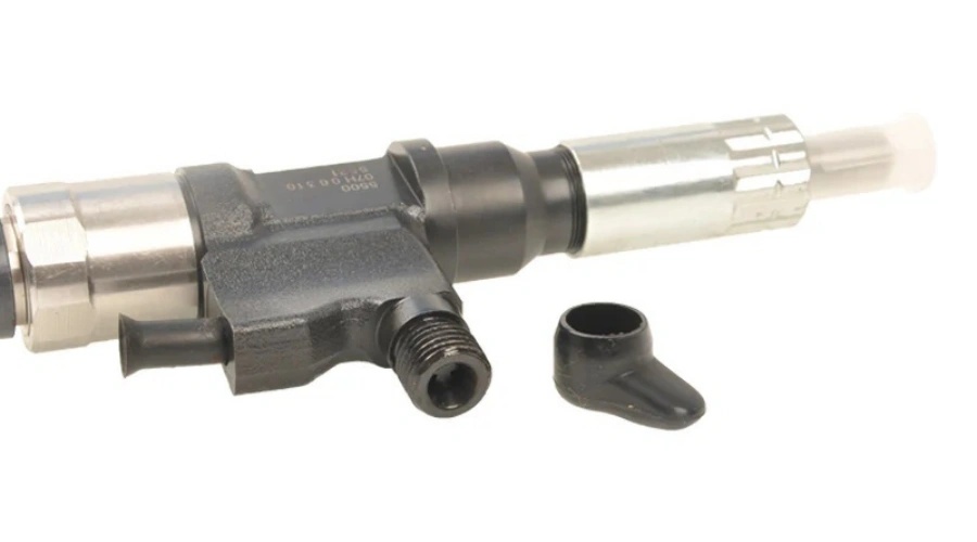 DENSO Common Rail Fuel Injector 095000-5500