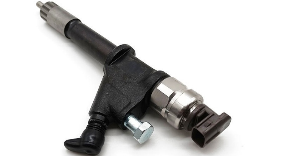 DENSO Common Rail Fuel Injector 095000-6300
