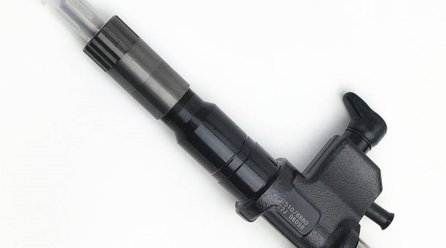 DENSO Common Rail Diesel Fuel Injector 295050-2510