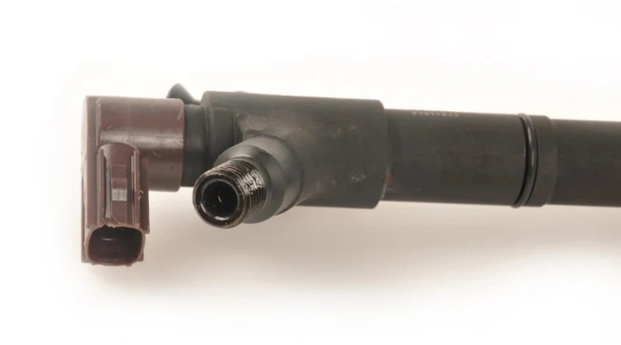 DENSO Common Rail Fuel Injector 295900-0220