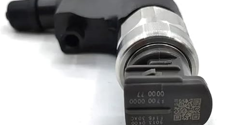 DENSO Common Rail Fuel Injector 095000-6520