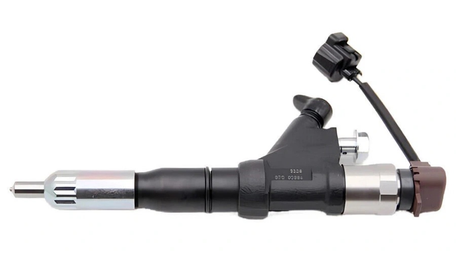 DENSO Common Rail Diesel Fuel Injector 295050-0490