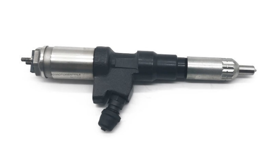 DENSO Common Rail Fuel Injector 095000-0138