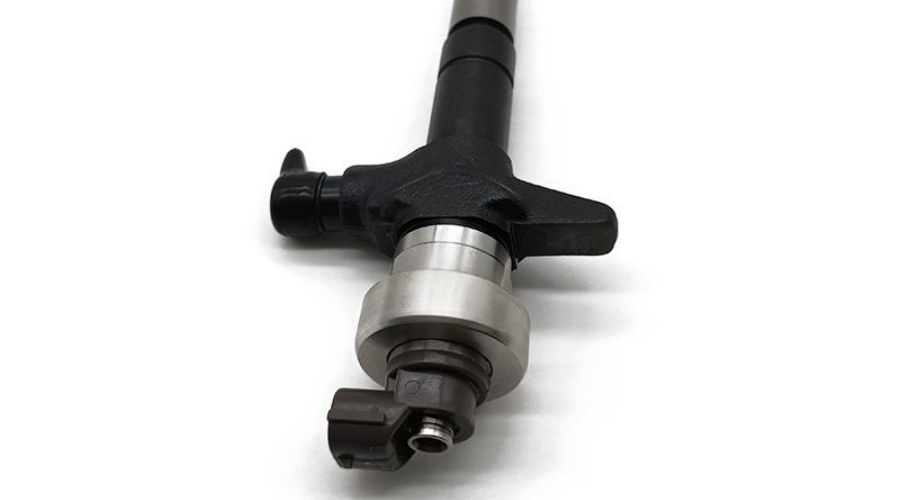 Common Rail Fuel Injector 095000-6980