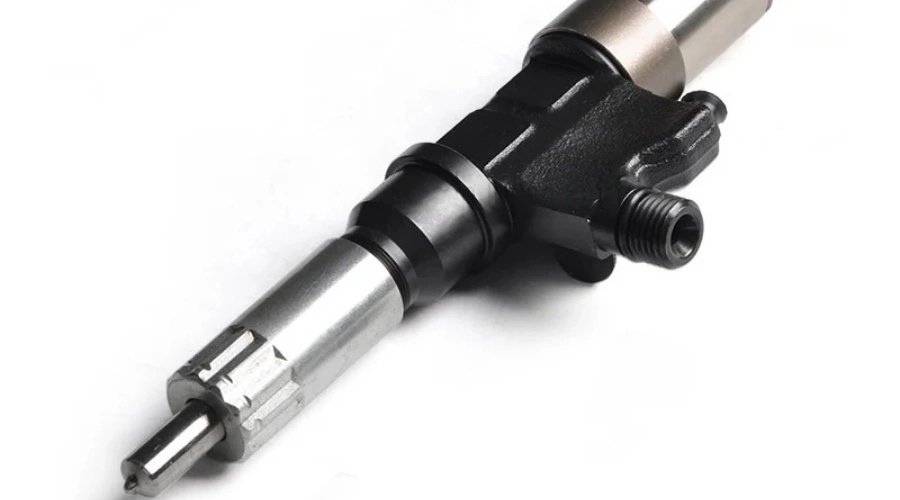 DENSO Common Rail Fuel Injector 095000-0165