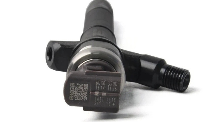 DENSO Common Rail Diesel Fuel Injector 095000-9730