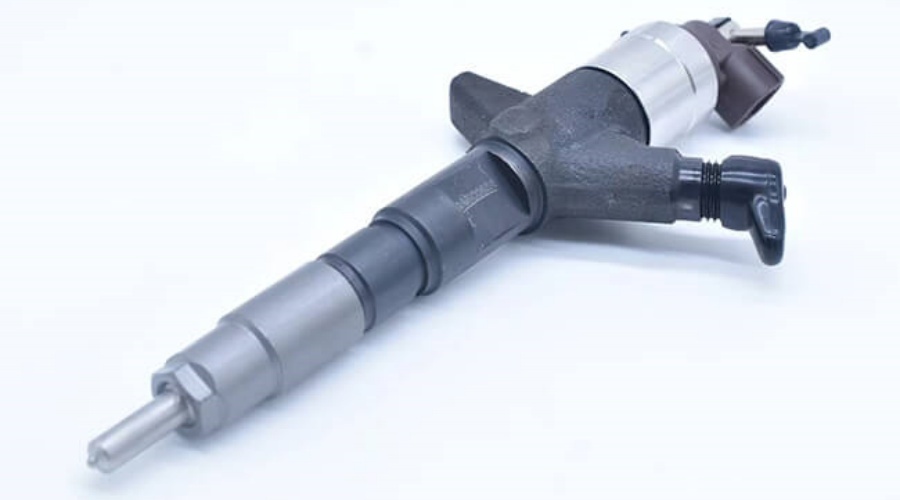 Common Rail Fuel Injector 095000-8310