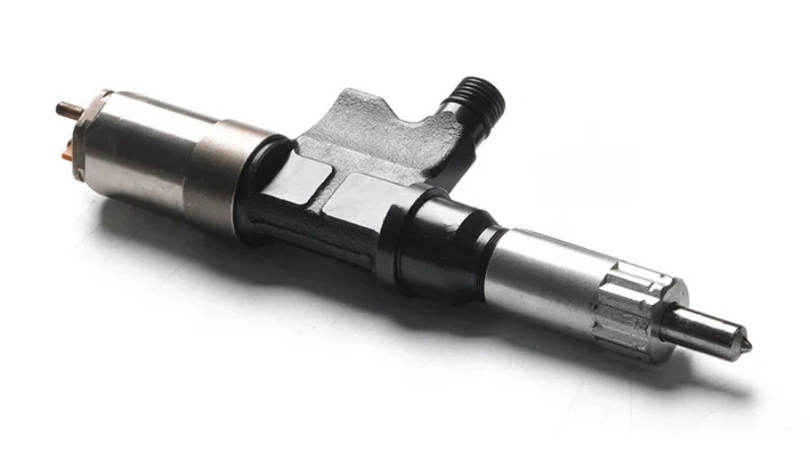 DENSO Common Rail Fuel Injector 095000-0165