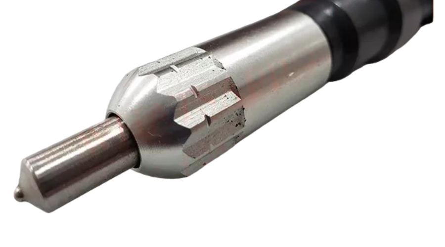 DENSO Common Rail Fuel Injector 095000-0404