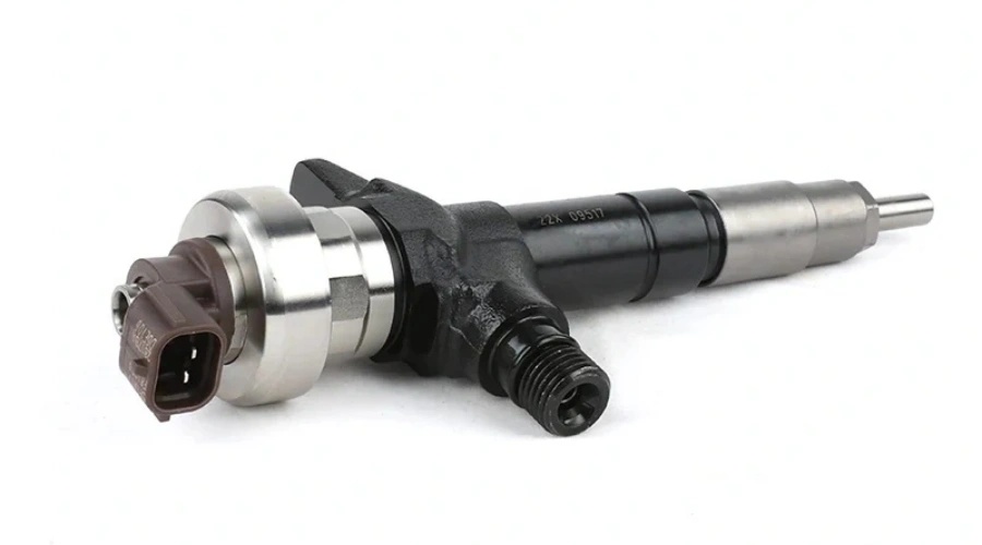 DENSO Common Rail Diesel Fuel Injector 295050-1540