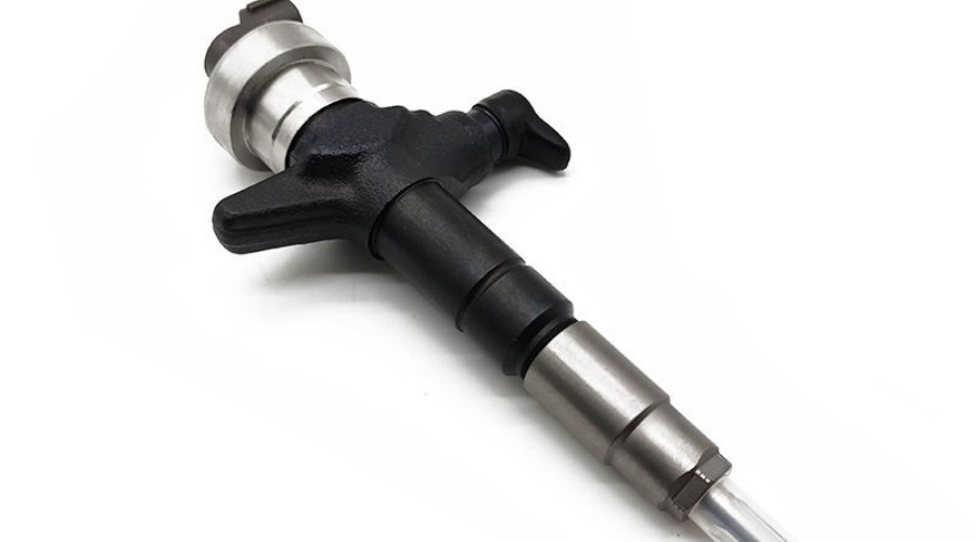 Common Rail Fuel Injector 095000-6980