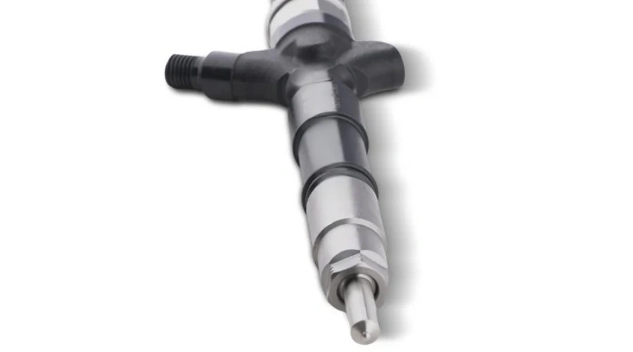 DENSO Common Rail Fuel Injector 095000-8290