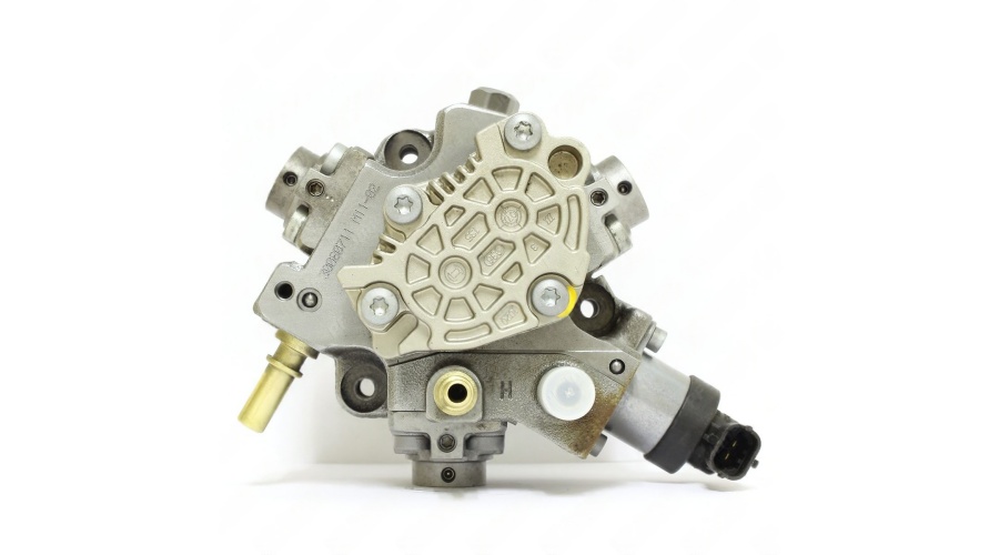 Diesel Fuel Pump 0445010102 Compatible with Bosch for Volvo V50 1.6 D