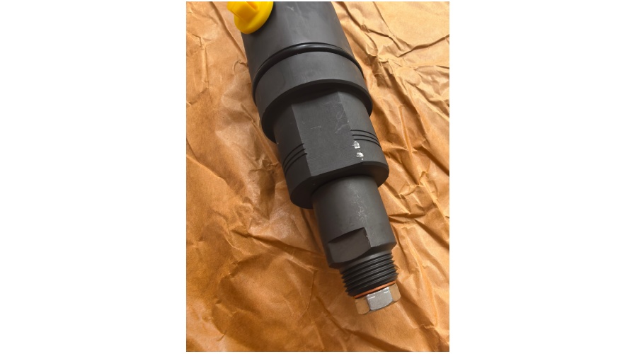  Fuel Injector 37560-37002 Nozzle Assy for Mitsubishi S12R/S16R Generator Set Engine