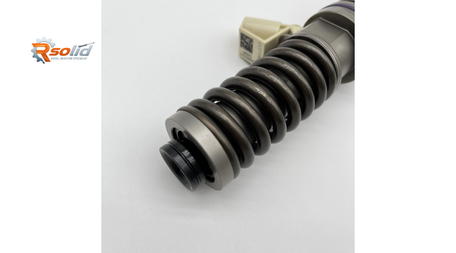 21371673 OEM Diesel Injector – Premium Quality for Volvo MD13 Engine